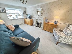 Lounge- click for photo gallery